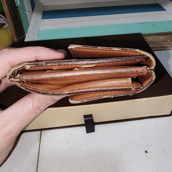Guc Louis vuitton elise wallet used with flaws vintage monogram see pics - Picture 7 of 12